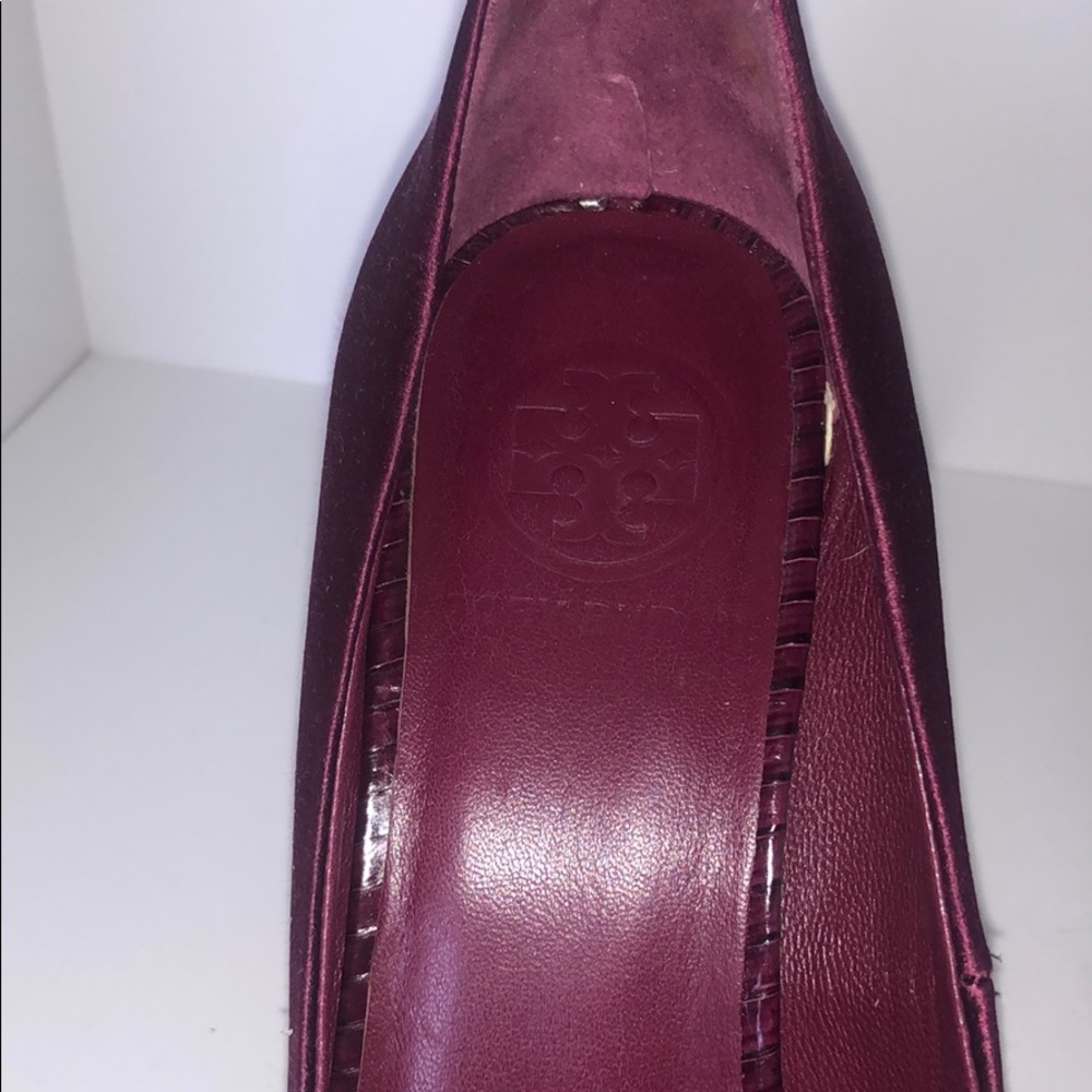 Tory Burch Satin Snakeskin Peep Toe Platform Heels Gem